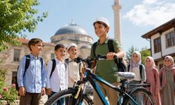 Kastamonu’da Kur’an kursuna giden çocuklara bisiklet müjdesi
