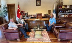 Kastamonulu eski Bakan Başesgioğlu’ndan Başkan Arslan’a ziyaret