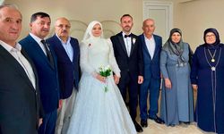 Taşköprü'de mutlu gün: Cüneyt ile Kübra hayatlarını birleştirdi