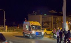 Yaya geçidinde motosikletler çarpıştı: 3 kişi hastanelik oldu