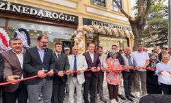 Taşköprü'de Hazinedaroğlu Kuyumculuğun açılışı yapıldı