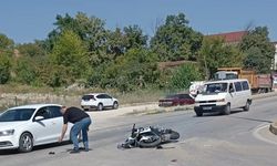 Kastamonu karayolunda otomobille motosiklet çarpıştı
