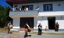 Kastamonu’da bir asırlık ömre davullu zurnalı kutlama