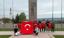 Taşköprü’de vefa örneği: Şehit kabirlerini temizlediler