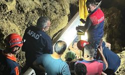 Su kuyusu kazarken faciayı yaşadılar! Baba ve oğul göçük altında kaldı