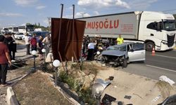 Tosya D100’de korkunç kaza: 2 kişi öldü, 4 kişi yaralandı