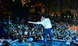 Tosya’da festival coşkusu zirveye ulaştı: Müzik dolu gece, unutulmaz anlar