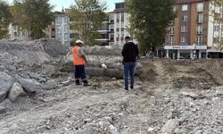 Okul yıkımında şoke eden buluntu: Kafatası ve kemikler çıktı