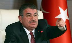 Eski Bakan İdris Naim Şahin mahkemeye sevk edildi
