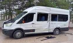 Üniversite önünde feci kaza: 4 öğrenci yaralandı