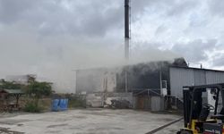 Kastamonu’da süt fabrikasında alevler yükseldi