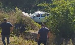 Diyaliz yolundaki çiftin otomobili uçuruma yuvarlandı