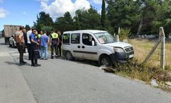 Sürücü rahatsızlandı, dolmuş kontrolden çıktı