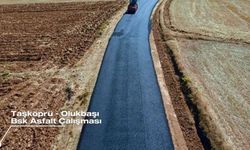 Taşköprü’nün köyünde sıcak asfalt çalışması tamamlandı