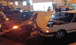 Kastamonu’da trafik kazası: 2 otomobil çarpıştı