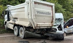 Öğrenci minibüsü kaza yaptı! 1 ölü, 23 yaralı