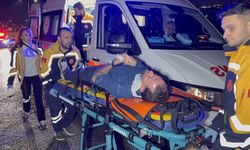 Trafik kazası: Otomobil orta refüje çıktı, 2 kişi yaralandı