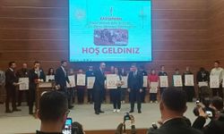 Taşköprü Fen Lisesinden çifte başarı: Ödüllerini Bakan Yumaklı verdi
