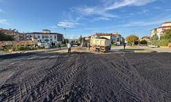 Taşköprü’de asfalt mesaisi hız kesmiyor!