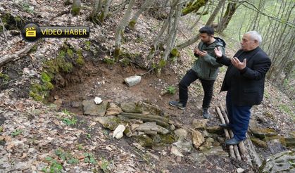 Taşköprü'de şifa dağıtan Aksu: Dua edildiğinde aktığına inanılıyor (görüntülü haber)