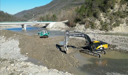 Daire Başkanı Kastamonu'ya geldi: İş makinelerini sahada inceledi