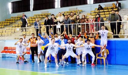 Yenilmezlik Serisini Sürdürdü: Sherin İneboluspor 9x9