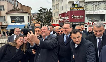 Bakan Yumaklı Bayramı Kastamonu’da Geçirdi: Vatandaşlarla Bayramlaştı
