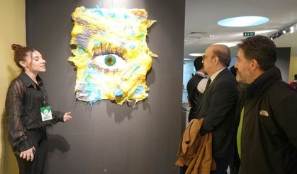 Kastamonu Üniversitesi’nde atık malzemeler sanat eserine dönüştü