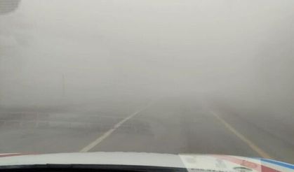 Kastamonu'nun ilçe yolunda görüş mesafesi 30 metreye kadar düştü