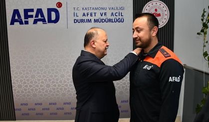 Kastamonu AFAD personeline yeni rütbeleriyle bröveleri takıldı!