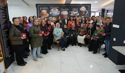 Derince’de Kastamonu rüzgârı esti: Anneler unutulmadı