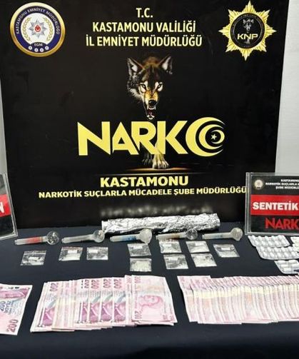 Kastamonu'da uyuşturucu ile yakalanan 3 şahıs gözaltına alındı