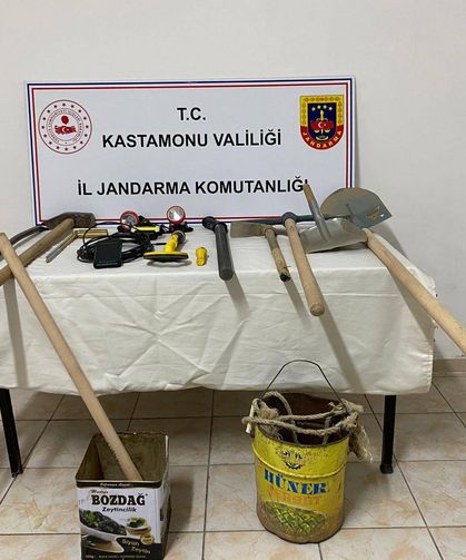 Kastamonu'da izinsiz kazı yapan 5 şüpheli yakalandı!