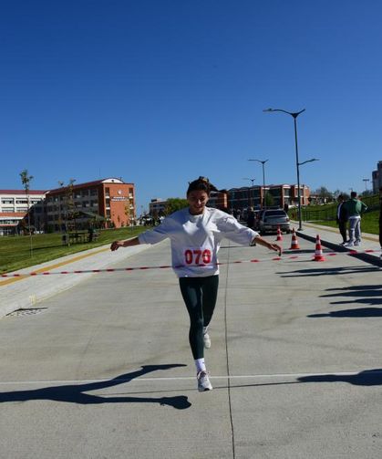 Kastamonu'da öğrenciler bin 923 metre koştu