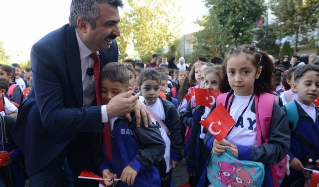 Bursa Yıldırım'da ilk ders Başkan Yılmaz'dan
