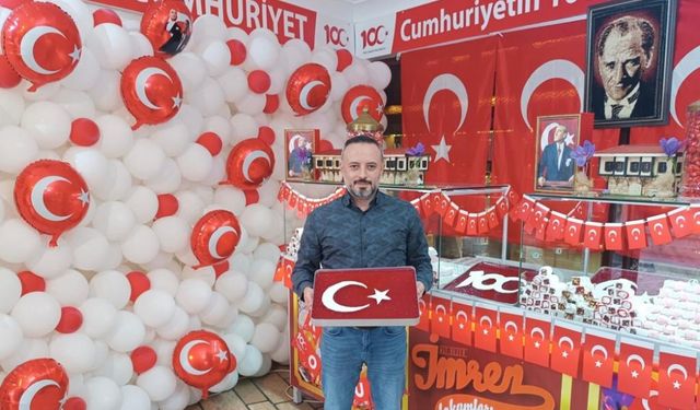 Safranbolu'da lokum üreticisi 100. yıla özel "Cumhuriyet Köşesi" hazırladı