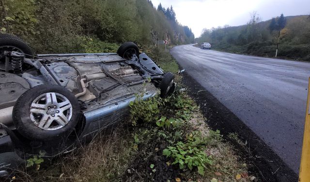 Kastamonu'da otomobil takla attı! Sürücü ölümden döndü!