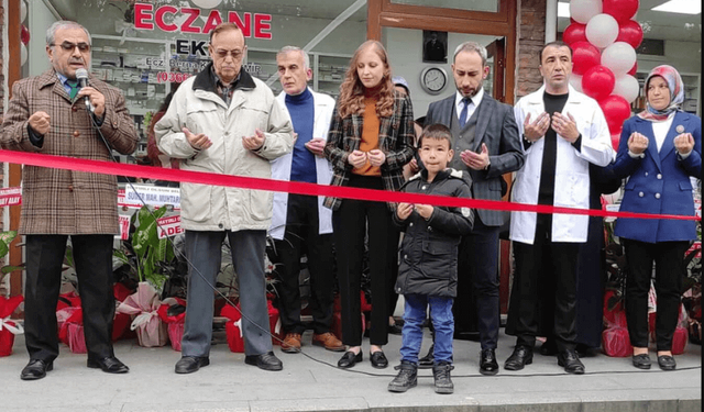 Taşköprü'de Ekim Eczanesi Açıldı!