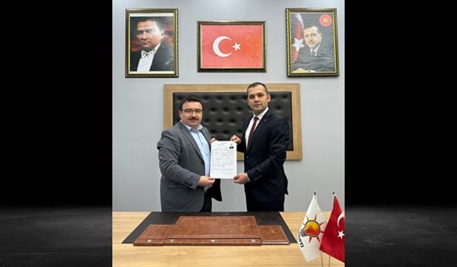 AK Parti'den belediye başkanlığına aday adaylığını açıkladı