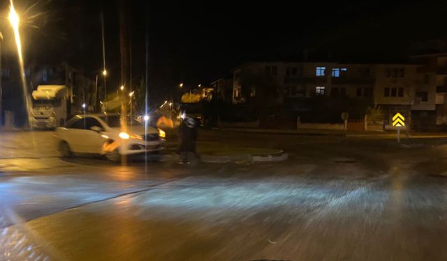 Taşköprü Hüseyin Alp Doğan Caddesi'nde kaza...!