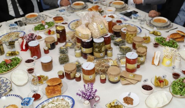 19 Mayıs ilçesinde gastronomi turizmi masaya yatırıldı