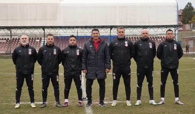 Kastamonuspor, yeni teknik direktörü ile Menemen FK maçına hazırlanıyor!