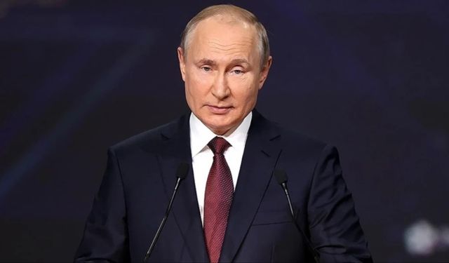 Oyların 87,8'ini alan Putin kazandı, tarihe geçti
