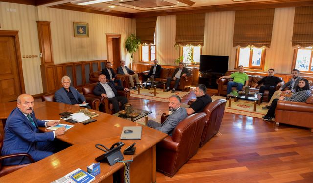 Başkan Arslan, OSB Yatırımcılarıyla Bir Araya Geldi