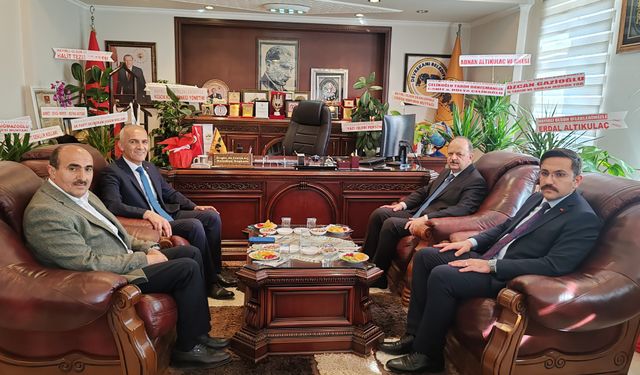 Kastamonu Valisi Dallı'dan Başkan Altıkulaç'a taziye ziyareti