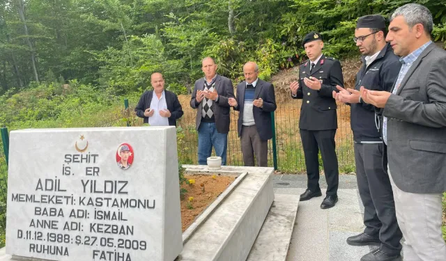 Kastamonu'da şehit er, şehadet yıl dönümünde dualarla anıldı