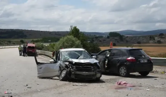 Kastamonu'da zincirleme kaza! 1'i ağır, 2'si çocuk 12 yaralı