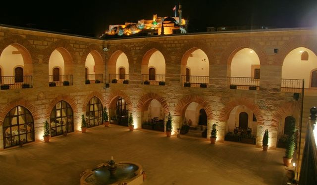 Kurşunlu Han'a 6 Mart'a kadar süre verildi: 'Alkol' iddiasıyla tahliye süreci başlatıldı