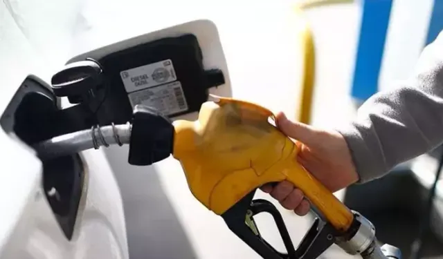 Güncel Akaryakıt Fiyatları: Benzin, Motorin ve LPG'ye Zam Gelecek mi? 9 Ekim Güncel Fiyat Listesi