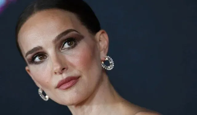 Oscar'lı Yıldız Natalie Portman İstanbul’da! Ünlü Oyuncu Kız Kulesi’nde Görüntülendi